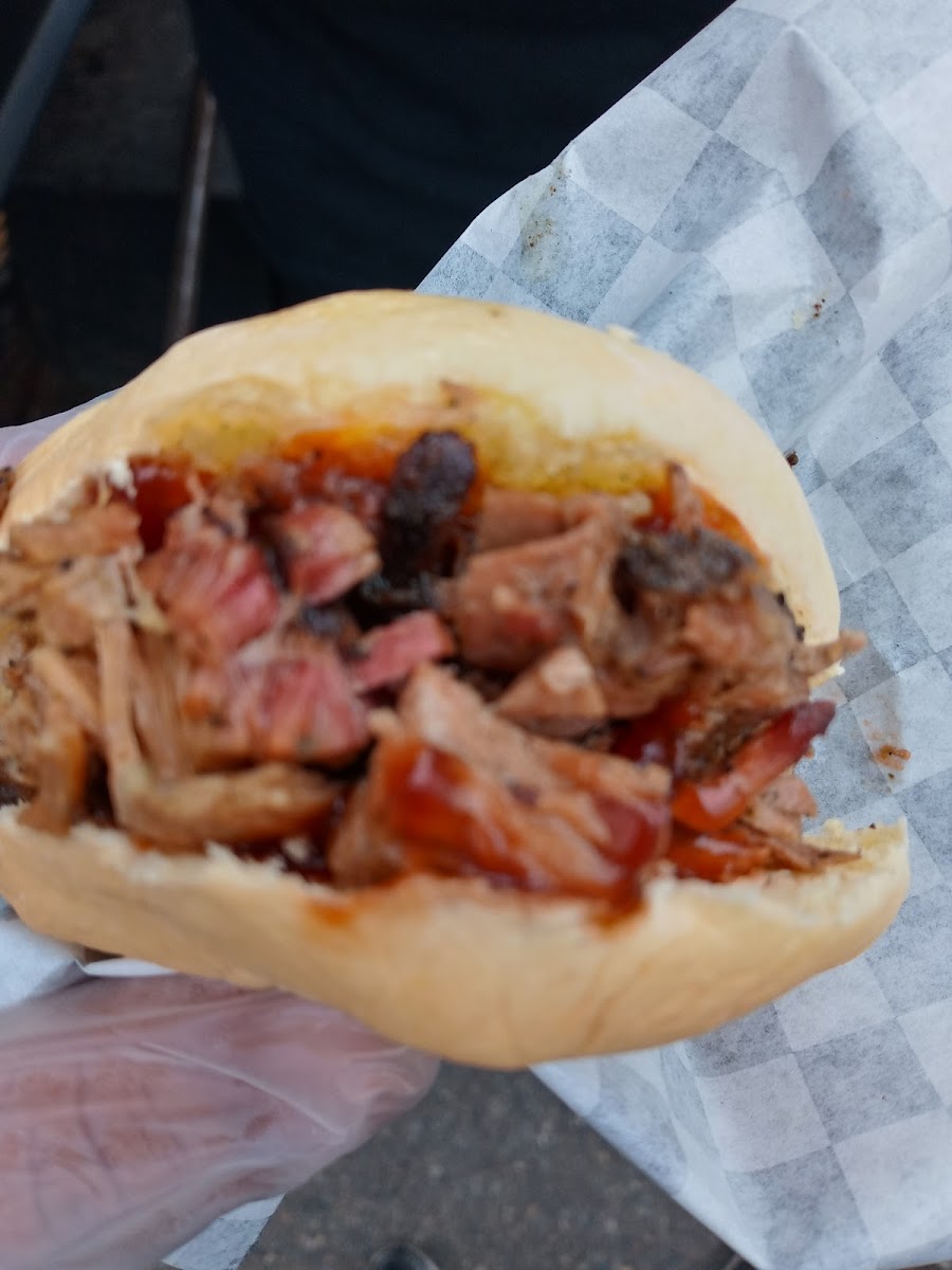 The Man Bbq Food Truck Photos 2